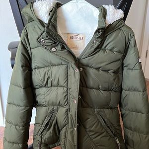 Hollister Size Small